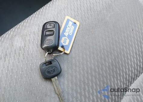 2004 Toyota Highlander V6 from USA, damaged, VIN JTEGP21A440039723